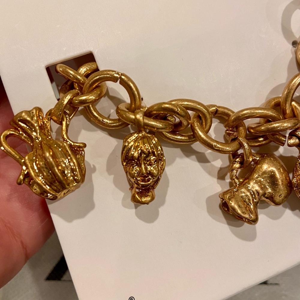 NWT Zara rare chunky faces & vaces charm statement bracelet - Picture 14 of 17